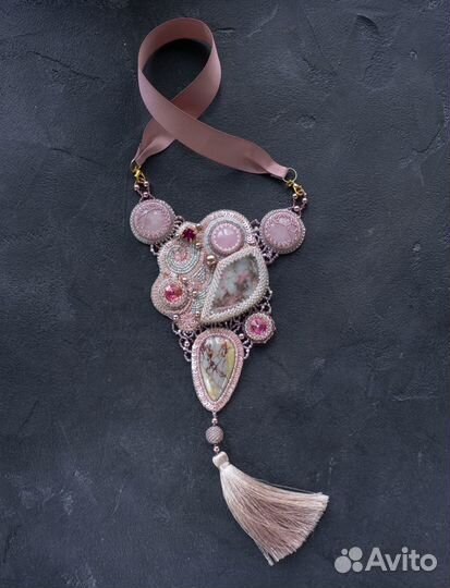 Украшения из натуральных камней