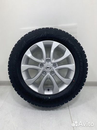 Новые Nissan Juke, Nissan Teana, Dunlop 215/60 R16