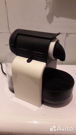 Кофемашина delonghi