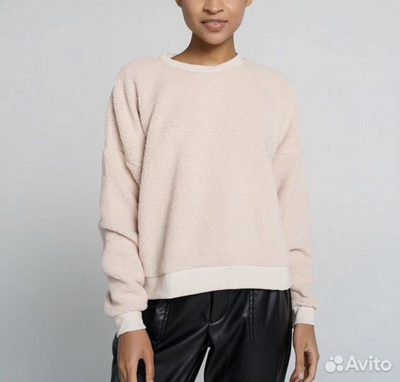 Пушистая кофта