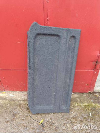 Полка задняя Мазда 323 Familia хэтчбек Mazda