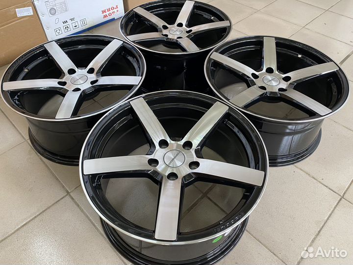 Комплект диско Vossen CV3 R17 j8 5/100