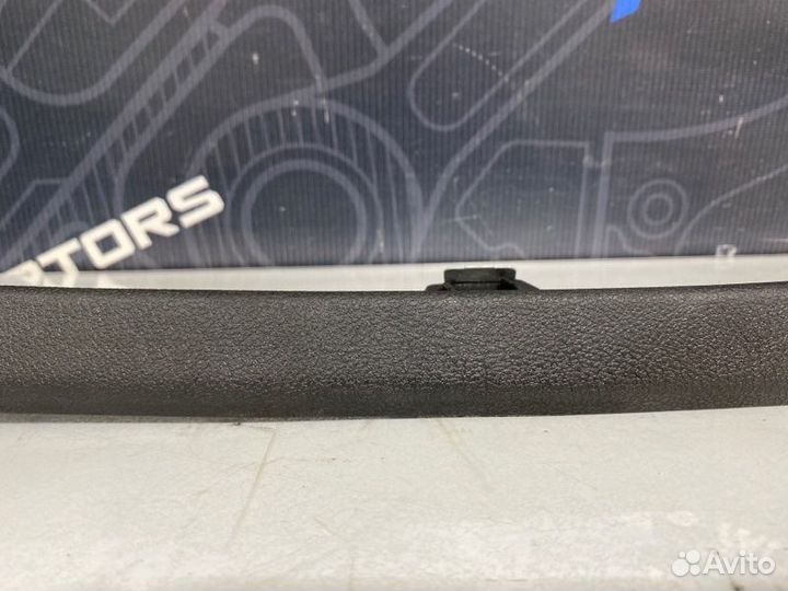 Пластик салона левый Volkswagen Passat Variant B6