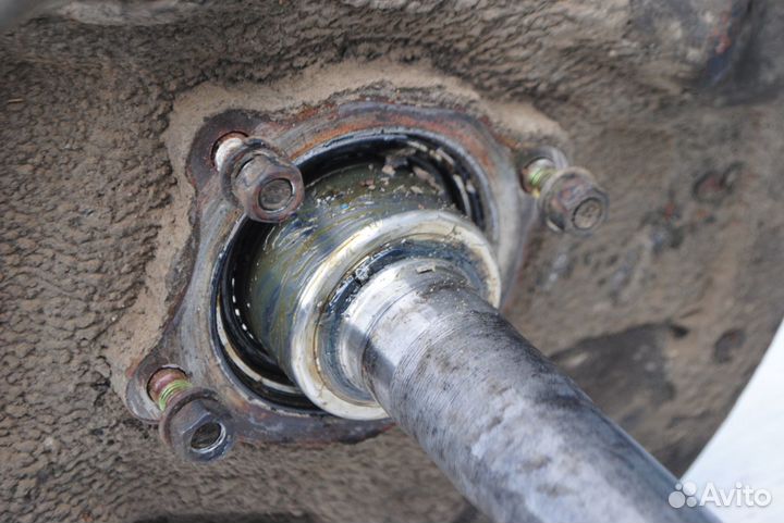 Полуось задняя правая Hyundai Starex Старекс