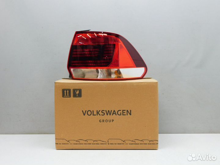 Фонарь задний правый Volkswagen Polo