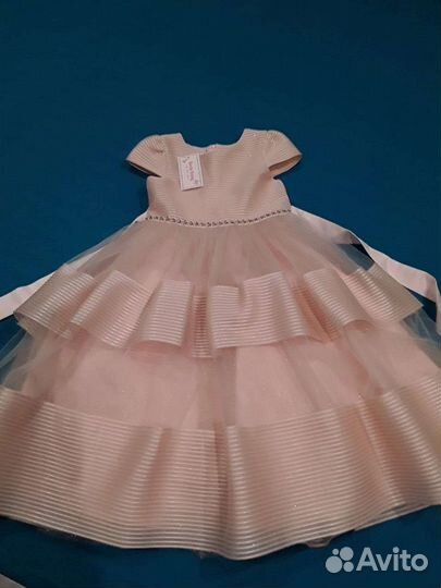 Платье на девочку рост 140