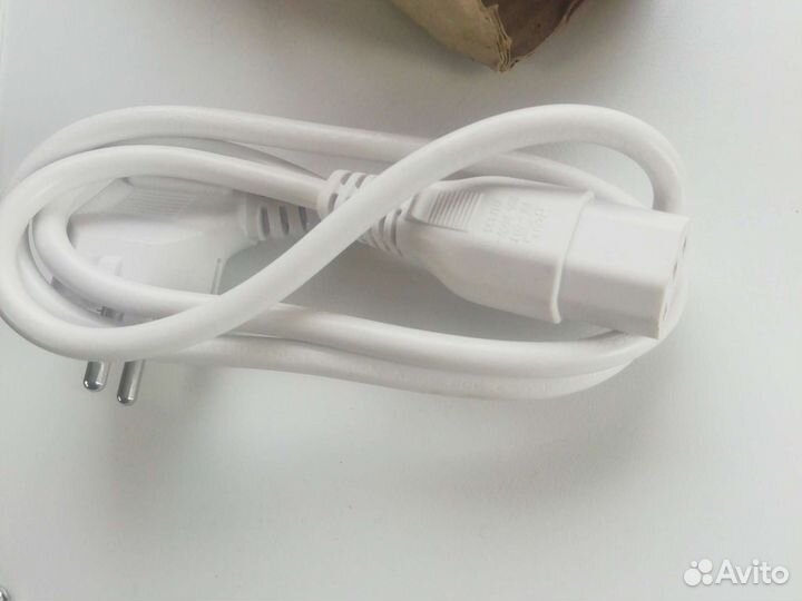 Сетевой кабель