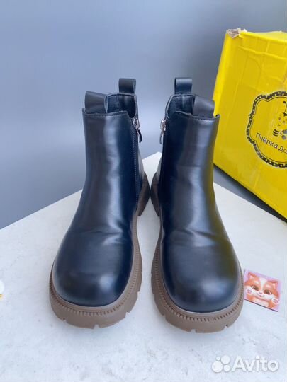 Ботинки демисезонные для девочки 36 размер