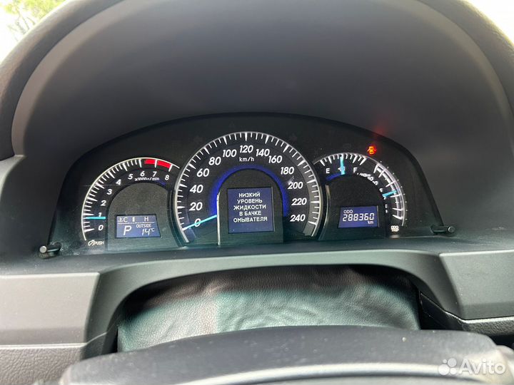 Toyota Camry 2.5 AT, 2013, битый, 288 000 км