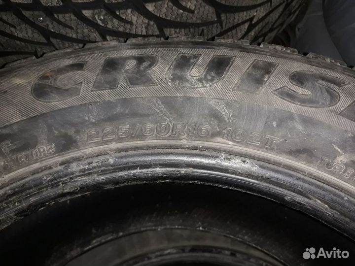 Bridgestone Ice Cruiser 7000 225/60 R16 102T