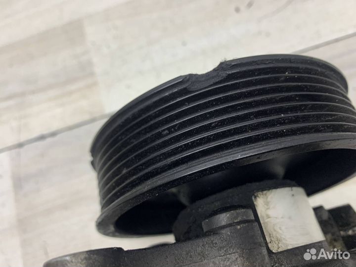 Гидроусилитель руля Mercedes Om642