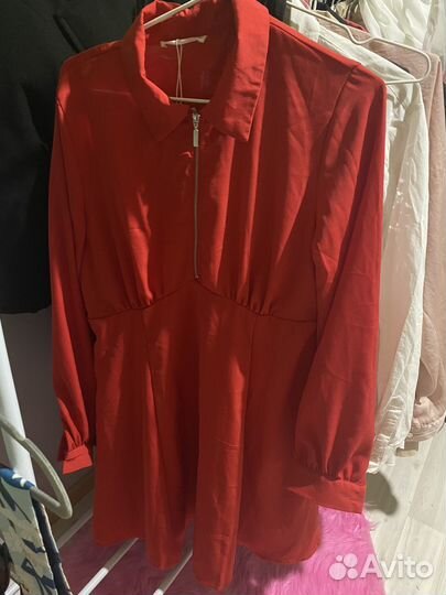 Красное платье