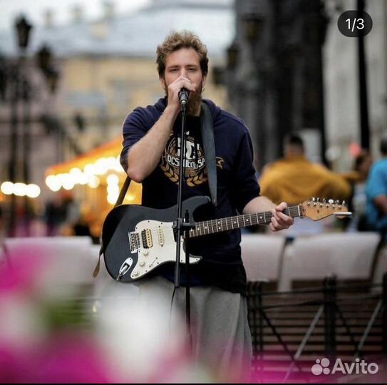 Музыкант на мероприятие