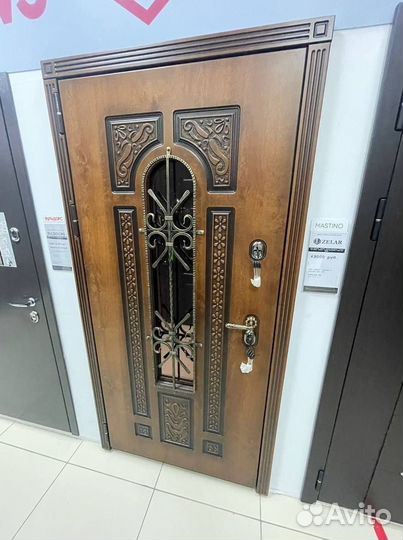 Дверь входная металлическая