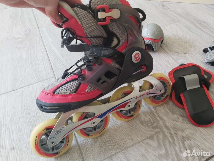 Роликовые Коньки blackit 907