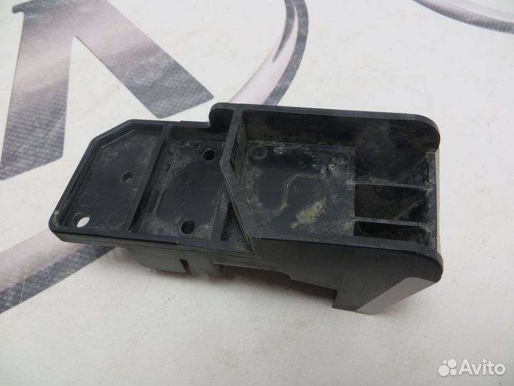 Кронштейн бампера левый под фару Mazda 6 GH