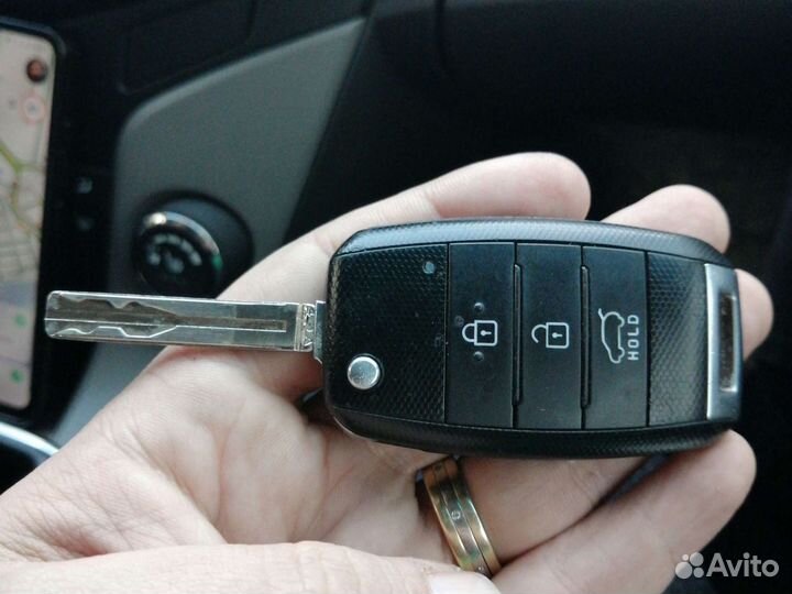 Оригинальный ключ kia ceed