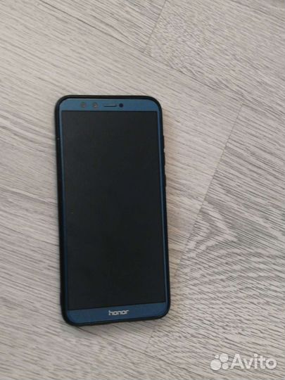 Мобильные телефоны бу honor 9lite
