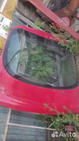 Задняя крышка багажника от toyota celica st180