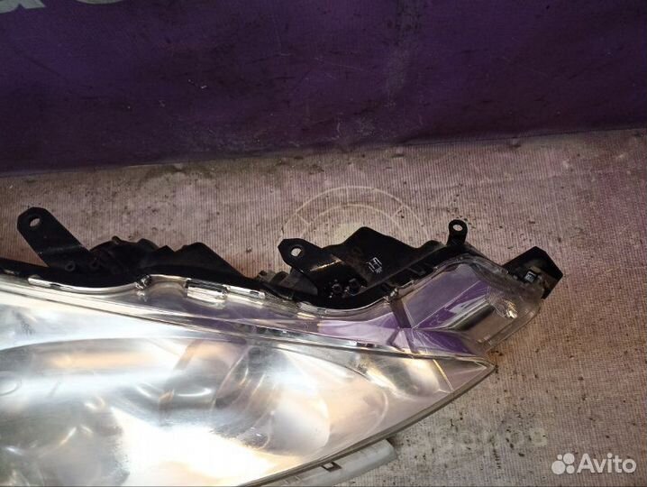 Фара галогеновая передняя правая Peugeot 4007 EP