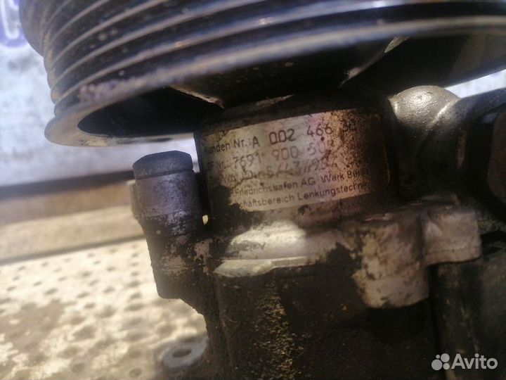 Насос гур Mercedes-Benz CLK-класс