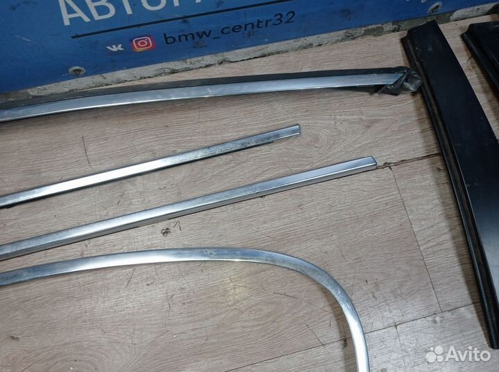 Молдинги дверей на BMW 5 E60 комплект