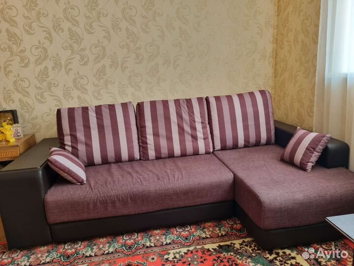 Угловой диван бу