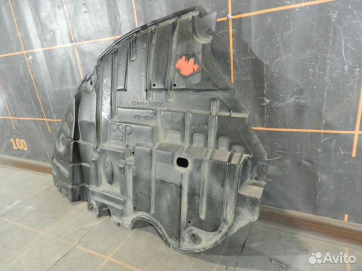 Пыльник двигателя правый - Lexus ES 6