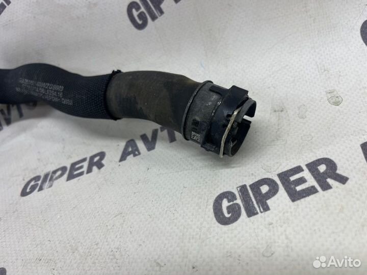 Патрубок системы охлаждения Mercedes-Benz Glc W253