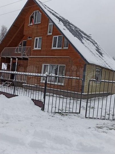 Дом 266 м² на участке 15 сот.