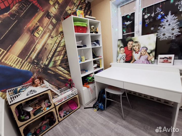 Детский письменный стол