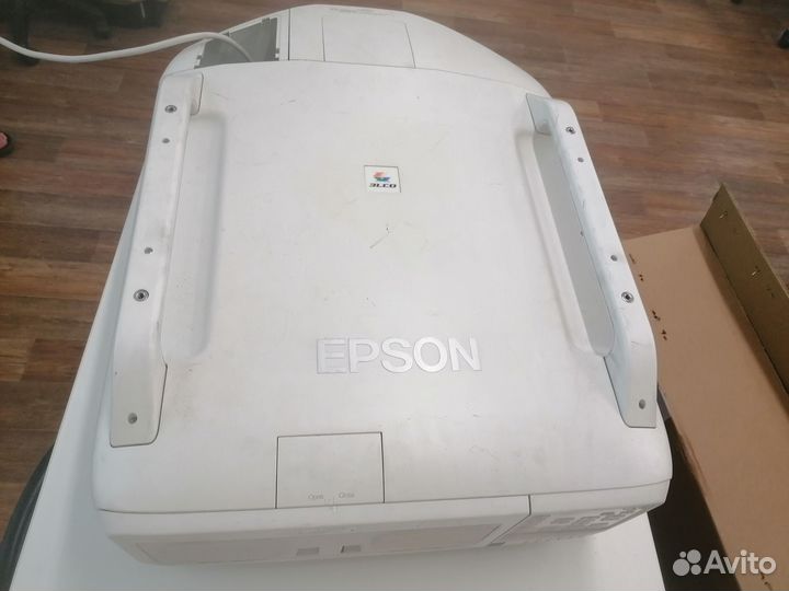 Продам проектор