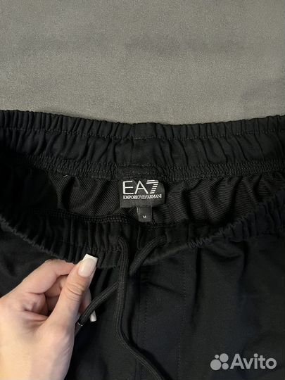 Шорты мужские ea7