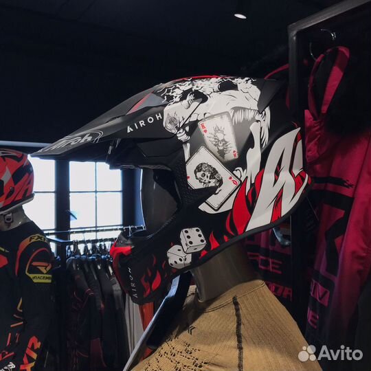 Кроссовый шлем airoh Twist 2.0