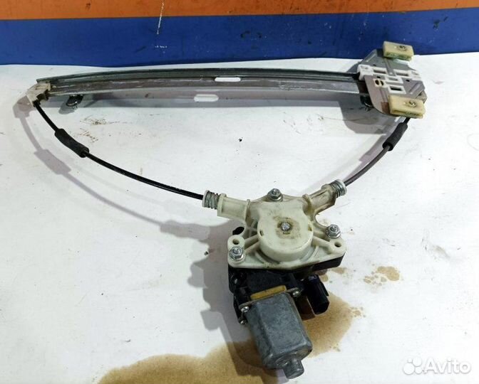 Стеклоподъемник передний правый Kia Picanto 2