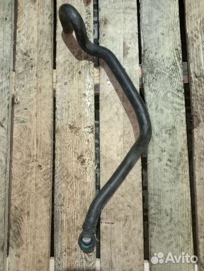 Патрубок Охлаждения Range Rover Vogue