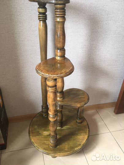 Подставка для цветов