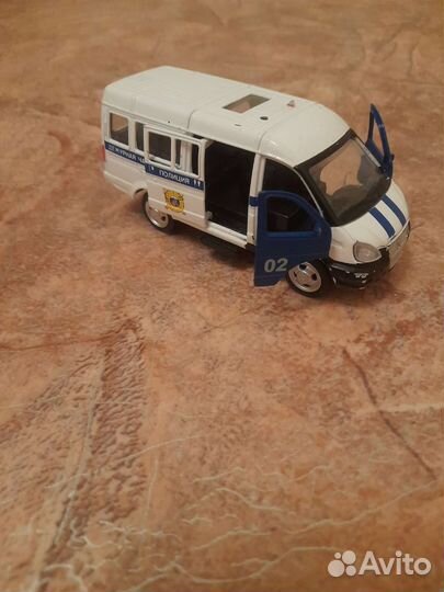 Полицейский Газель