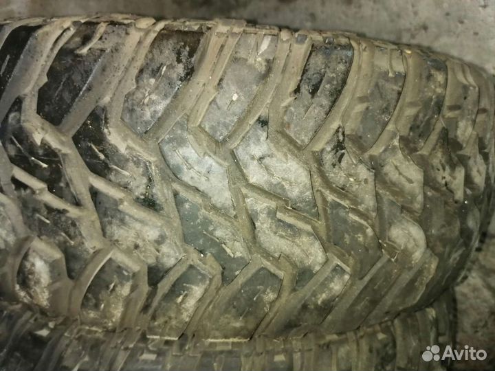 Cooper Discoverer STT 255/70 R16