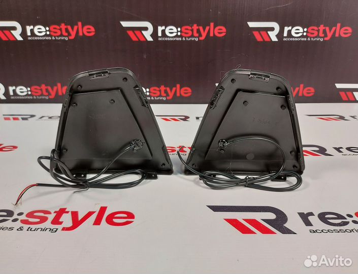 Катафоты Honda Fit с 2014 S332