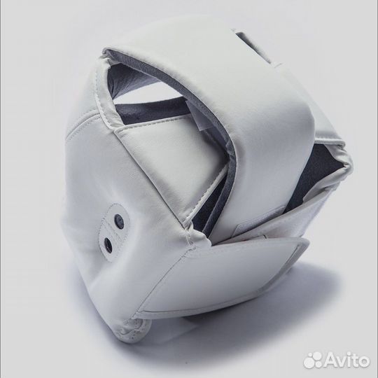 Шлем для каратэ киокушинкай с защитой подбородка