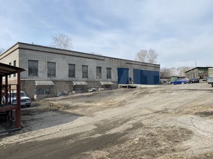 Производственное складское помещение, земли 3200м2