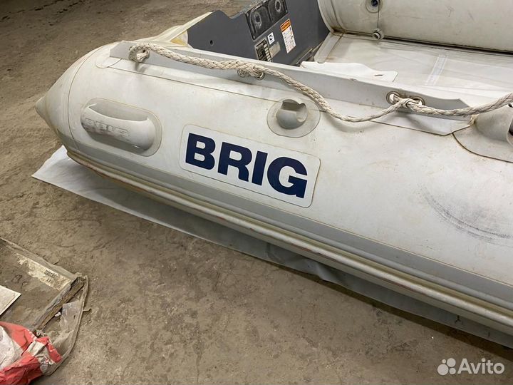 Лодка Бриг 310
