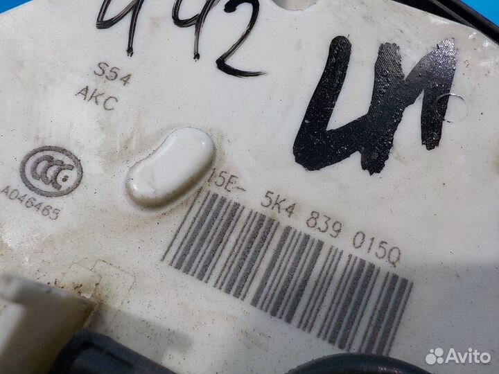 Замок двери задней левой volkswagen Jetta 6 2011-2