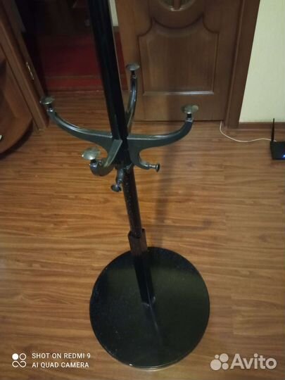 Вешалка напольная Hemnes