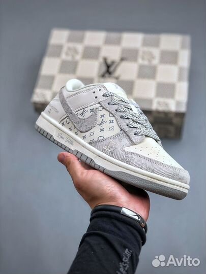 Кроссовки Nike Dunk Low