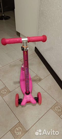 Самокат детский трехколесный