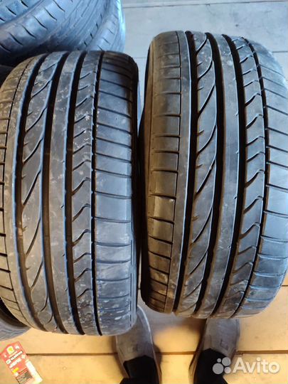 Bridgestone Potenza RE050A 215/40 R17