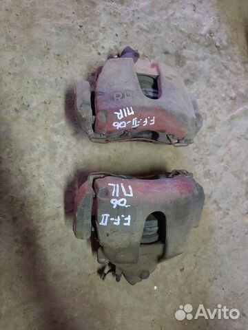 Тормозной суппорт передний Ford Focus 2