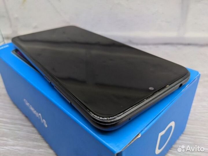 Alcatel 1S (2020) 5028Y, 3/32 ГБ